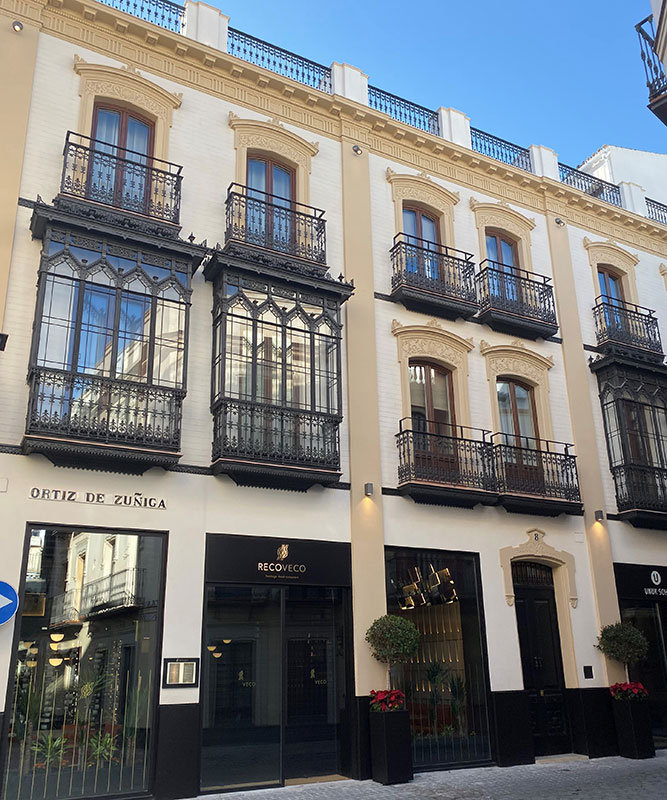 Rehabilitación y Unificación de 2 Casas Palacios para Hotel en C./ Ortiz de Zúñiga esquina con C./ Morerias – Sevilla - Baética Urban Projects