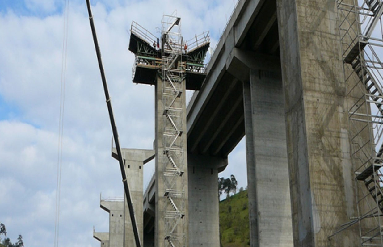 Baética Urban Projects - Construcción AVE