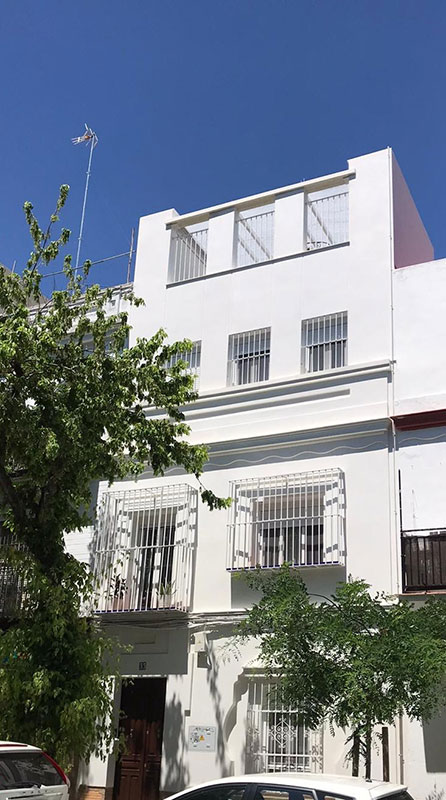 Rehabilitación y ampliación de vivienda adosada en C./ Fray Isidoro de Sevilla – Sevilla